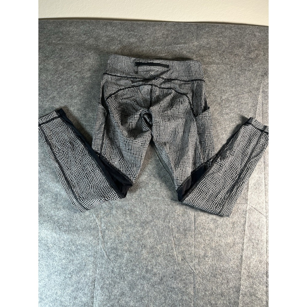 Lululemon Speed Tight V Leggings‎ Size 6 Luxtreme Variegated Knit Geometric 758